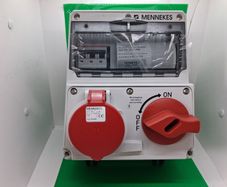 Postage - Mennekes - 924660 AMAXX IP44 32A  Wall Socket