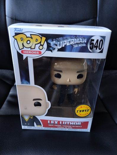 Funko Pop! Superman Lex Luthor Limited Chase Figure
