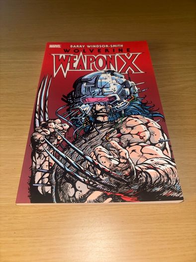 Graphic Novel Collection - Batman - Junji Ito - Marvel - Watchmen - Hellboy