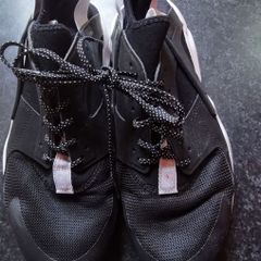 Nike Air runners size 9