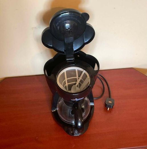De'Longhi ICM2/4 Filter Coffee Machine | Excellent Condition | Boxed