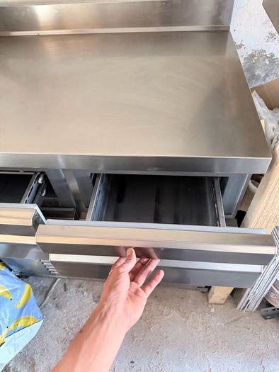 Infrico Commercial 4-Drawer Under-Counter Fridge