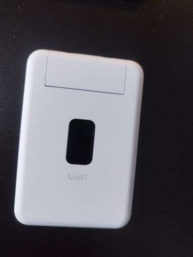 UniFi Travel Router
