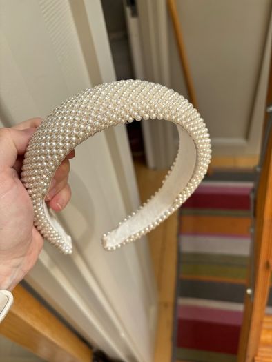 Pearl hairband