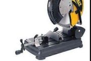 Dewalt Circular Saw included new blade