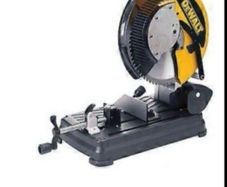 Dewalt Circular Saw included new blade