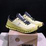 On Cloud Runners Image 7