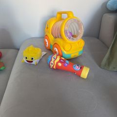 Multiple toys