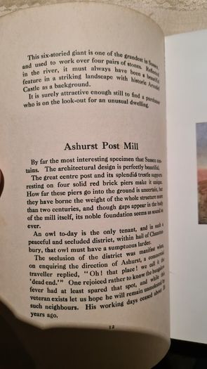 Walker's Quarterly. Rare 1930.windmills In Sussex By G. M. Fowell. Illustrated & Data Coloured By A. Ford Hughes. First Edition Paperback In Good Condition Complete With Walker's. Monthly Pull Out. See Photos.