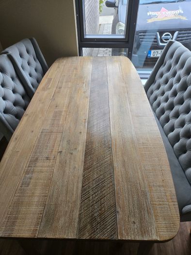 Dining table 6-8