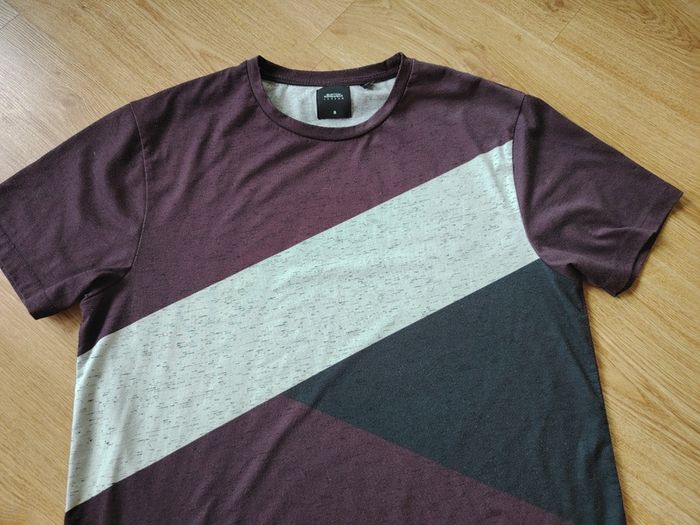 Summer T-shirts   Size M
