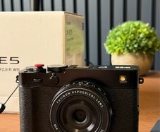 Fujifilm X-E5 with 23mm F/2.8 R WR