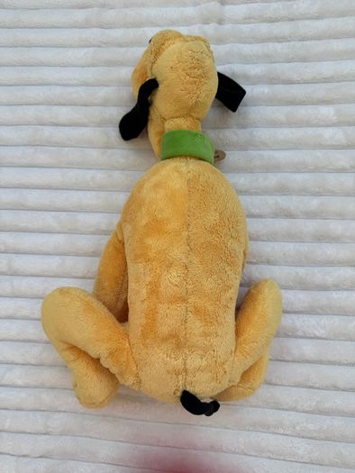 Disney Pluto Plush Doll Stuffed Animal Toy Official Store approx. 45 cm. his neck is too loose Tag is damaged Please see pictures