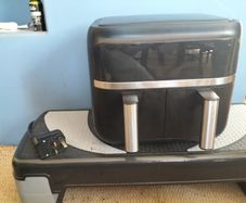 Nedis Dual Zone Air Fryer 7.6L  Very Good Condition