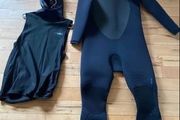 Brand new mens O Neil's wetsuit and thermo hood
