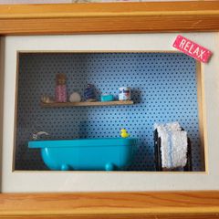 Small 3D framed miniatur picture / diorama bathroom / kitchen