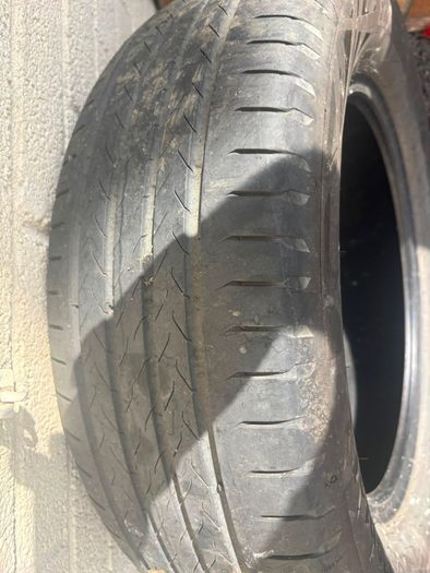 2 free Tyres