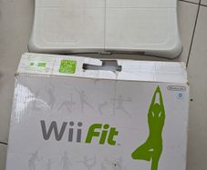 Nintendo Wii Fit balance board