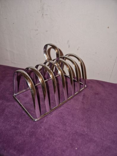 Vintage silver toast rack made in England