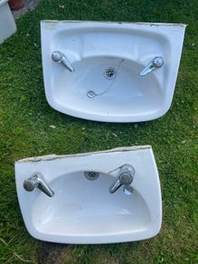 wash basins & pedestals