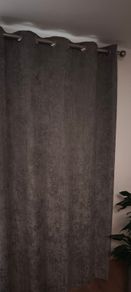 Curtains with pole