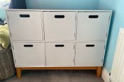 Storage cabinet