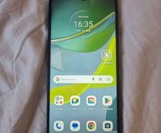 Motorola Moto E13 64GB - Unlocked - Excellent Condition