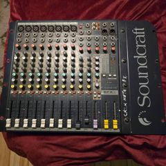 Soundcraft efx8