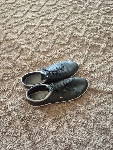 Tommy Hilfiger sneakers