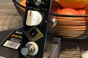 MOOER EchoVerb digital delay &amp; reverb mini pedal