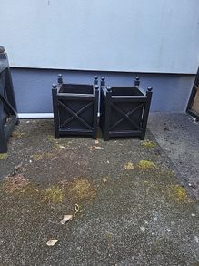 Steel Versailles planters