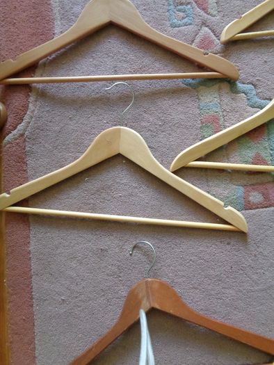 Wooden Clothes Hangers for Sale