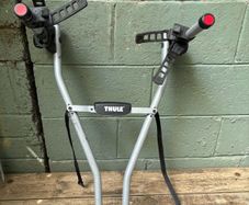 Thule 2x bike carrier  . Standard Towbar mount . Very good condition
