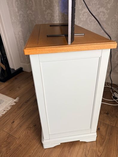 Grey side board/tv unit