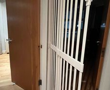 Tall Pet Gate 218cm extra, extendable