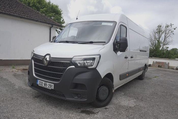 2023 Renault Master LWB High Roof  Only 16,000km