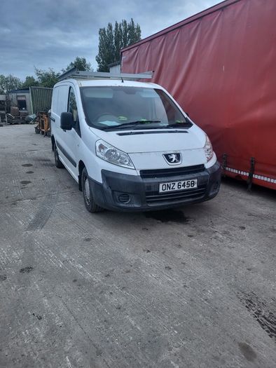 Peugeot van braking for parts