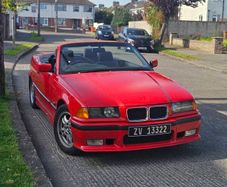 BMW 328i cabrio e36 vintage