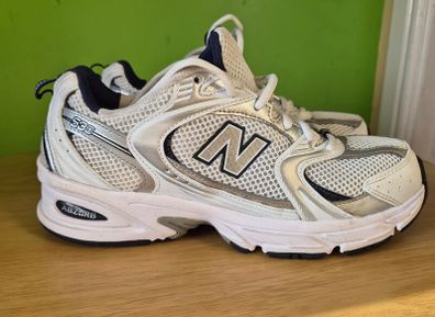 New Balance 530
