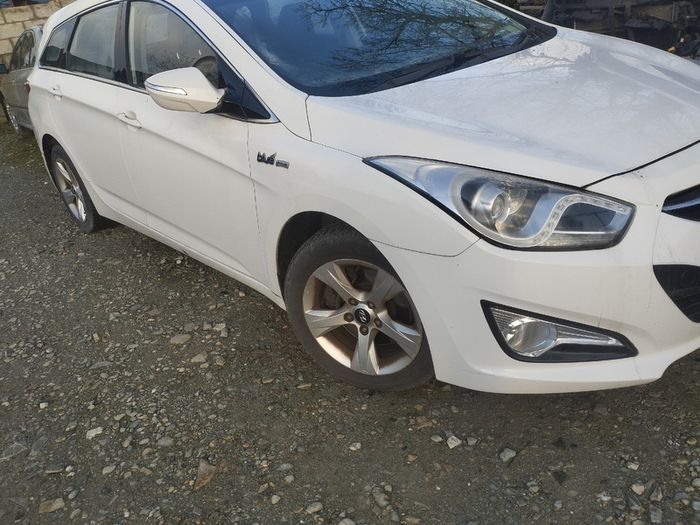 Hyundai i40 1.7 diesel for breaking only 2013