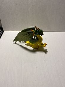 Ubisoft Combat of giant dragons HimTum