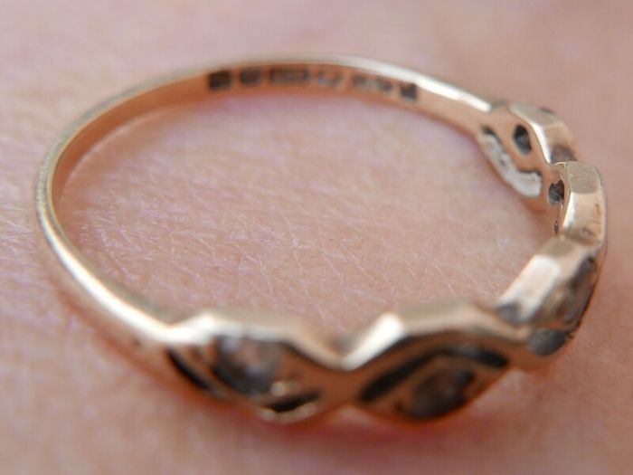 Vintage 9ct Solid Gold 375 5-Stone  Gemstone Ring