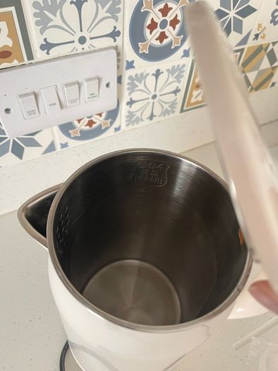 electric kettle