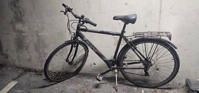Apollo Belmont Men's Hybrid Bike