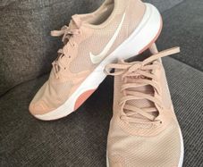nike shoes women