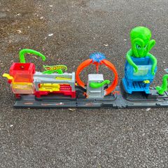 Hot wheels car wash