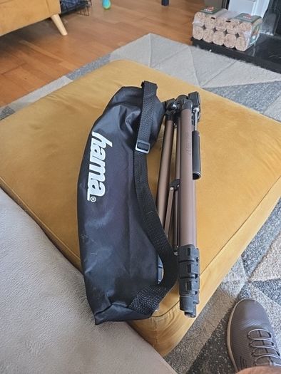 Hama Star 75 tripod