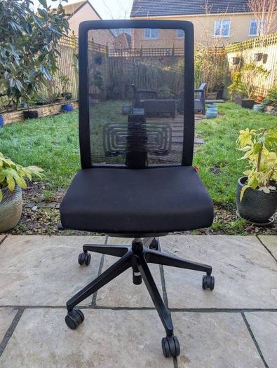 ergonomic office chair