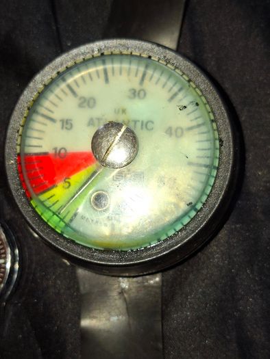 A Lot of Old Watches for parts or repair, Postage Available or Collection