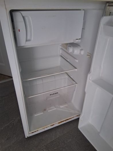 Fridge freezer